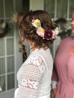 ct connecticut bridal hair salon wedding hairstyles hairstylist  1